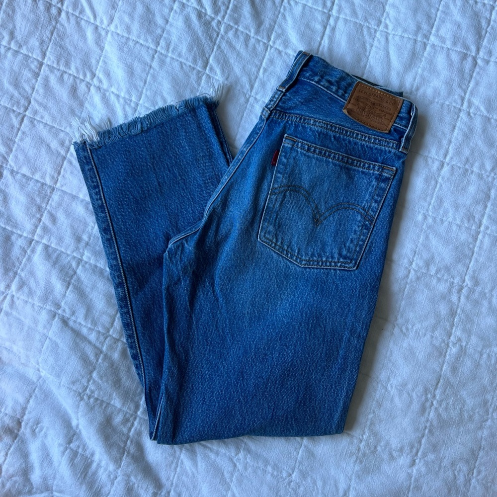 Levi Wedgie Straight Jeans